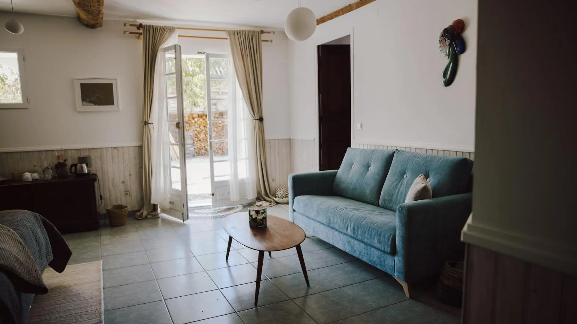 Maison d'hôtes Hotel Les Perséides à Lezignan France