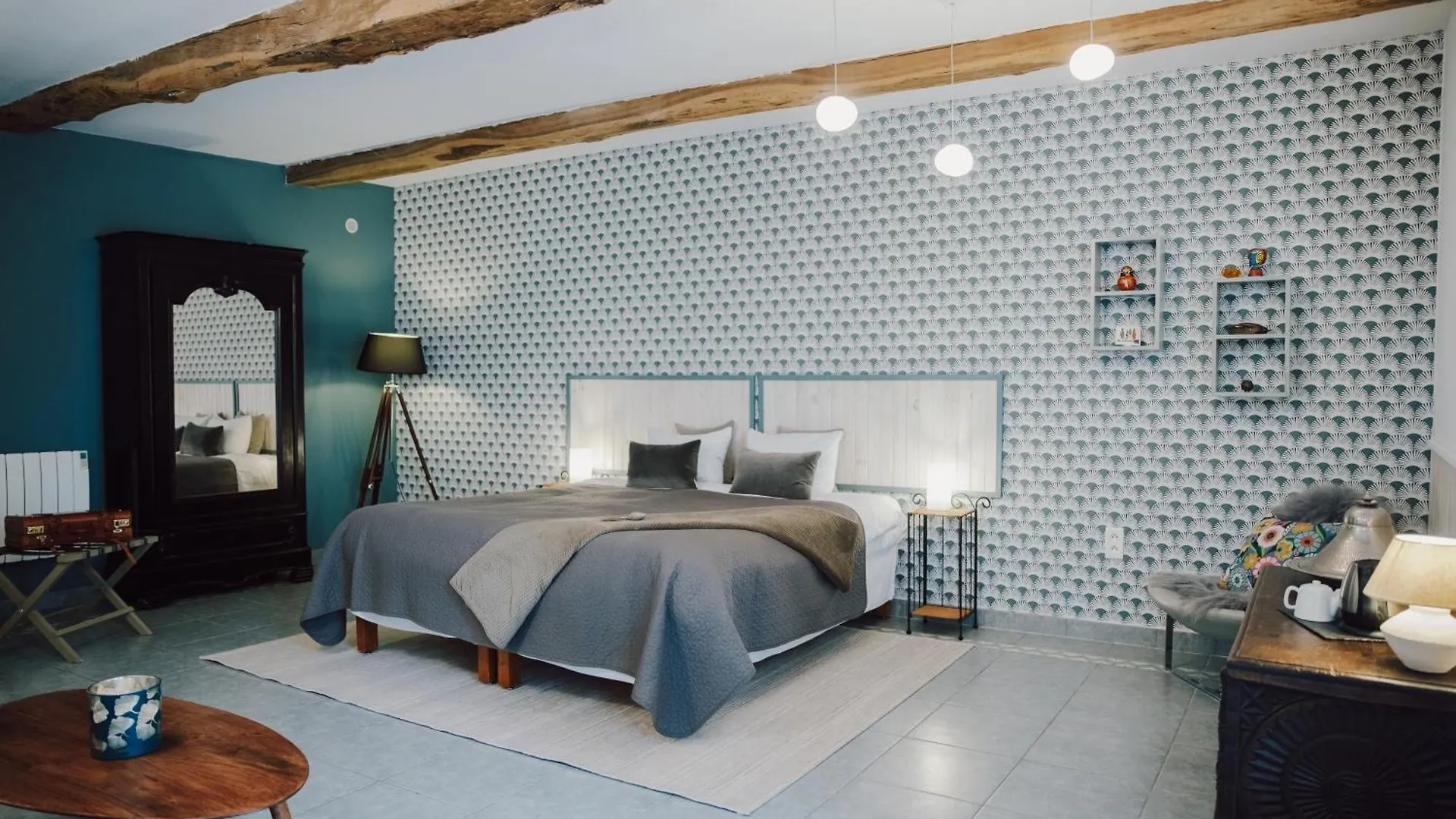 Hotel Les Perséides à Lezignan France